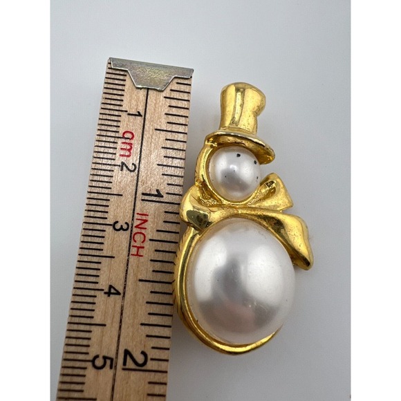 Vintage Snowman Faux Pearls Gold Hat‎ Ribbon Brooch Pin - Picture 4 of 5